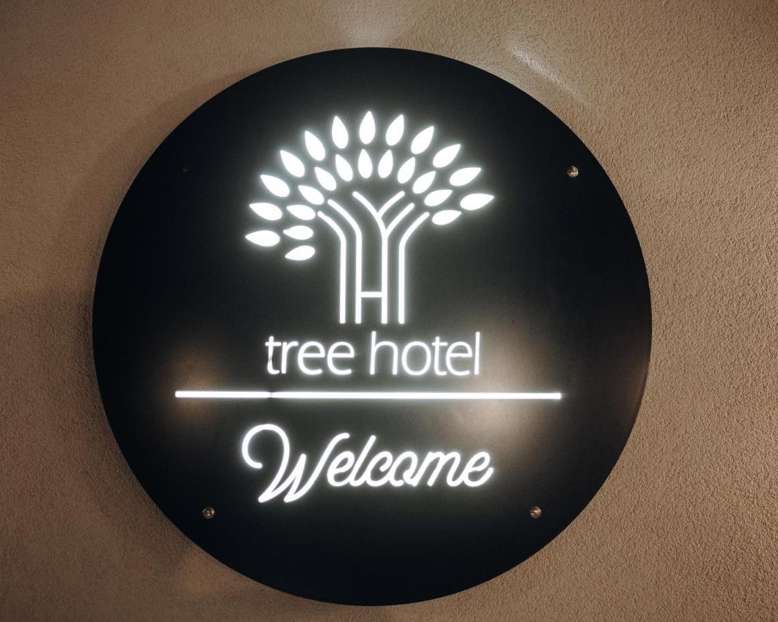 Tree Hotel Korce Exterior foto